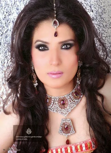 Resham Hot Sexy Bikini Wallpapers
