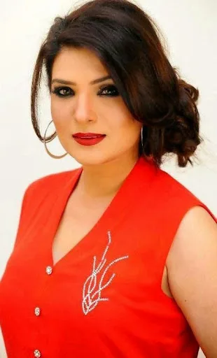 Resham Hot Sexy Bikini Photo