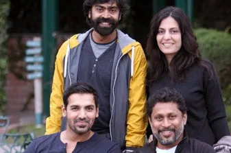Ronnie Lahiri Photo Gallery, Family Photos, Latest Images