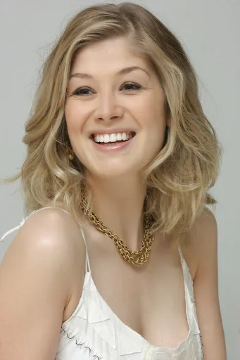 Rosamund Pike Hot Sexy Bikini Photo