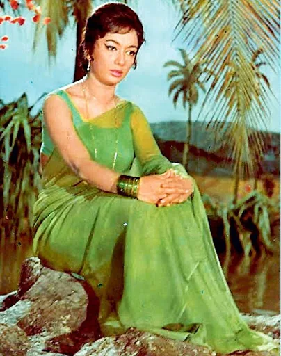 Sadhana-Hot-Bikini-Wallpapers