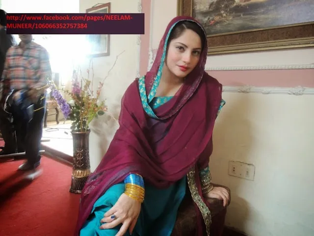 Sadia Ghaffar Hot Sexy Bikini Stills