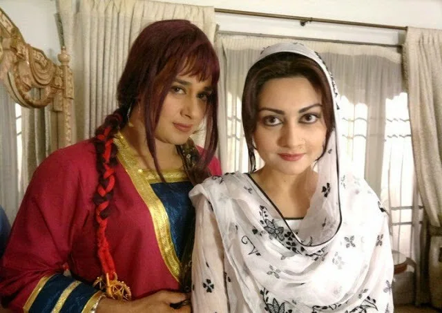 Sadia Ghaffar Hot Sexy Bikini Pictures