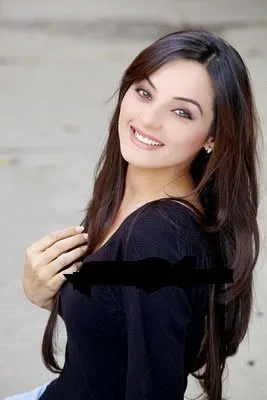 Sadia Hayat Hot Sexy Bikini Image Gallery