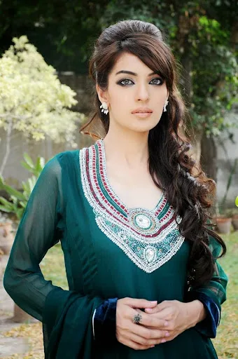 Saeeda Imtiaz Hot Sexy Bikini Photos
