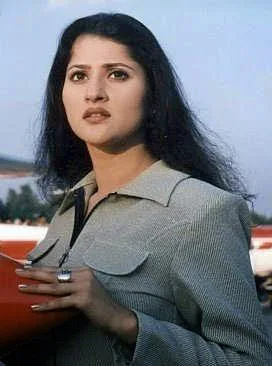 Sahiba Afzal Hot Sexy Bikini Images