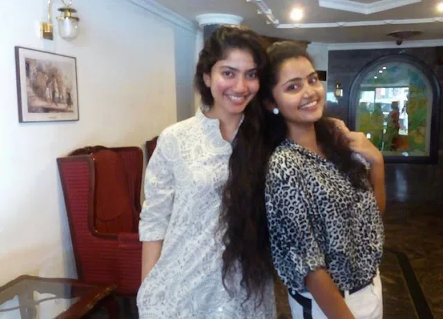 Sai-Pallavi-Hot-Bikini-Image-Gallery