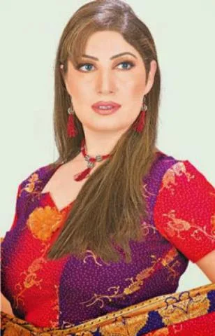 Saima Khan Hot Sexy Bikini Images