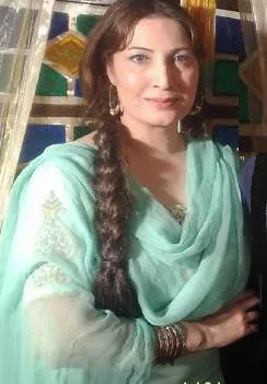 Saima Khan Hot Sexy Bikini Wallpapers