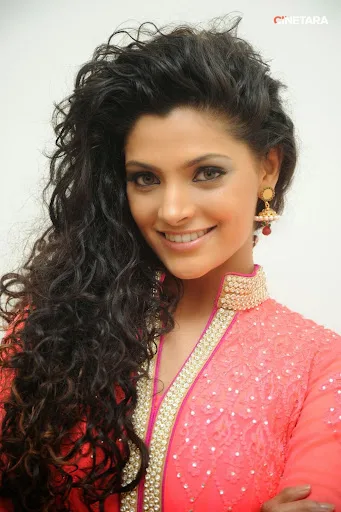 Saiyami Kher Hot Sexy Bikini Still