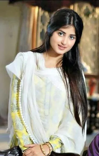Sajal Ali Hot Sexy Bikini Pictures