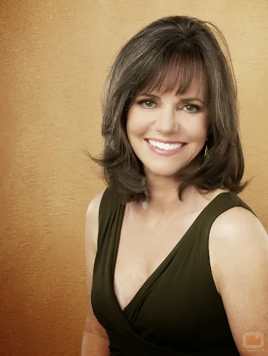 Sally Field Hot Sexy Bikini Images