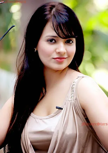 Saloni Aswani Hot Sexy Bikini Photo