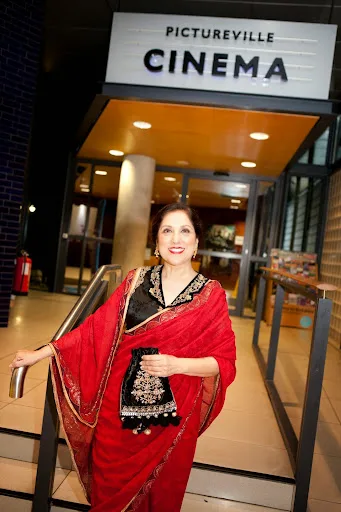 Samina Peerzada Hot Sexy Bikini Wallpaper