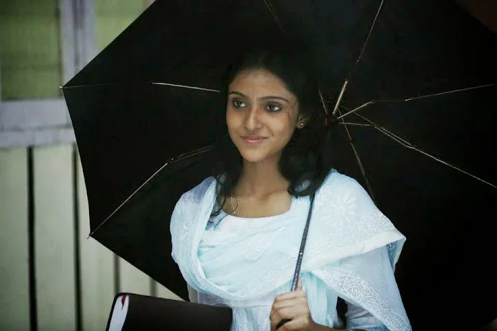 Sana-Althaf-Hot-Bikini-Pictures