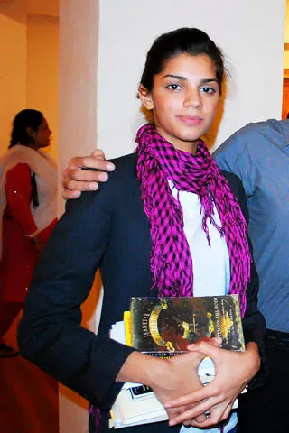 Sanam Saeed Hot Sexy Bikini Photos