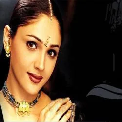 Sandali-Sinha-Hot-Bikini-Image-Gallery