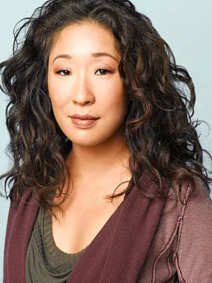 Sandra Oh Hot Sexy Bikini Images
