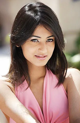 Sangeeta Hot Sexy Bikini Pictures