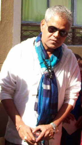 Sanjay Mishra Comedy Scene Photos
