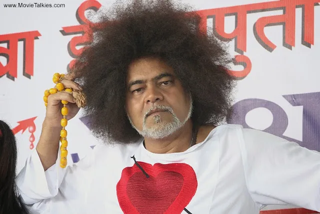 Sanjay Mishra Comedy Scene Pictures