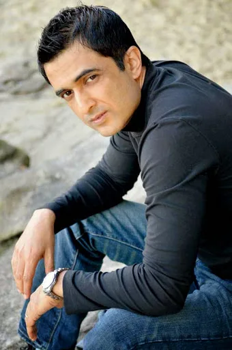 Sanjay-Suri-Photos