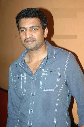 N. Santhanam Hot Photo Gallery, Naval Photos, Family Pics, Stills