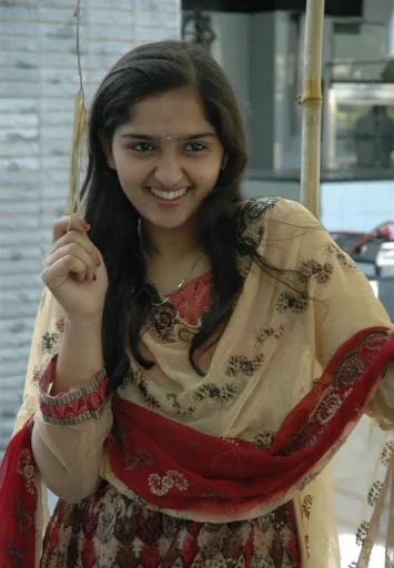 Sanusha-Hot-Bikini-Wallpapers
