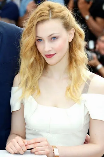 Sarah Gadon Hot Sexy Bikini Photos