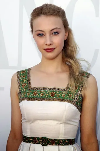 Sarah Gadon Hot Sexy Bikini Still