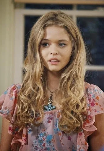 Sasha Pieterse Hot Sexy Bikini Pic
