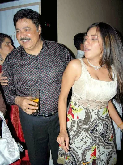 Satish Shah Hot Scene Shirtless Body Pictures