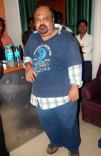 Saurabh Shukla Hot Scene Shirtless Body Pictures