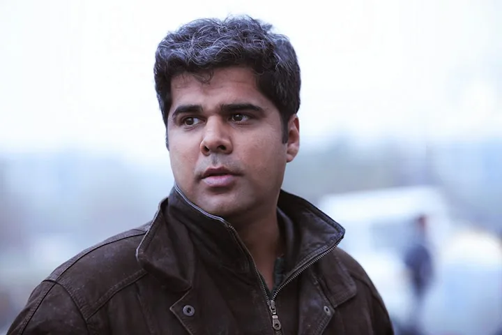 Saurabh Varma Photo Gallery, Family Photos, Latest Images