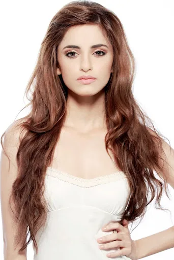 Serah Singh Hot Pics