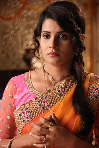 Shamin-Mannan-Hot-Bikini-Wallpaper