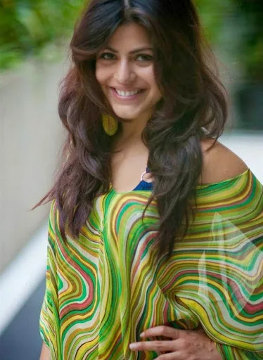 Shenaz Treasurywala Hot Sexy Bikini Images