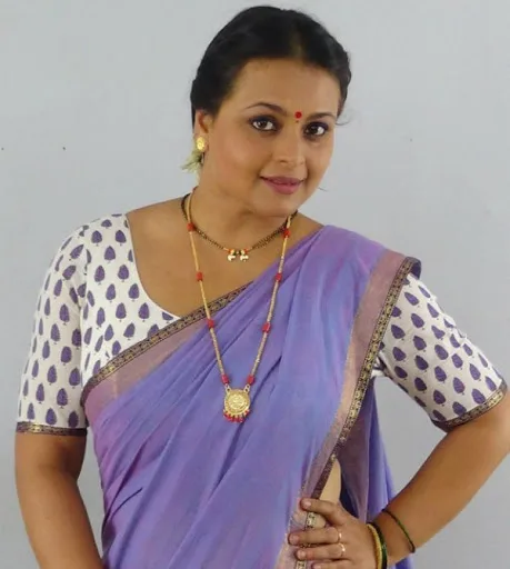 Shilpa-Shirodkar-Hot-Bikini-Images