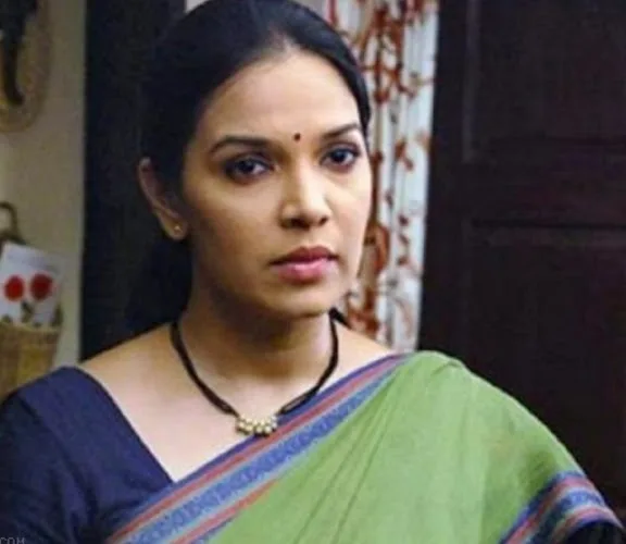 Shilpa-Tulaskar-Hot-Bikini-Images