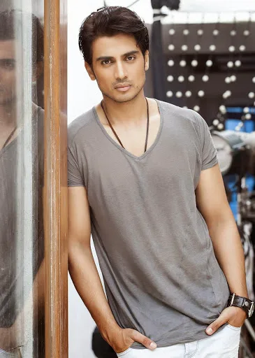 Shiv-Pandit-Pictures