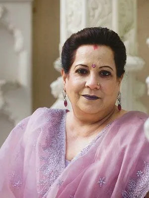 Shobha Kapoor Hot Sexy Bikini Images