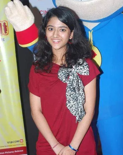 Shriya-Sharma-Hot-Bikini-Wallpapers