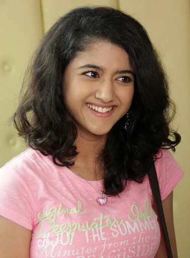 Shriya-Sharma-Hot-Bikini-Images