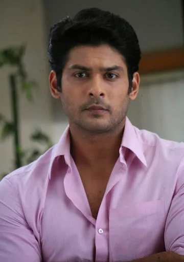 Siddharth Shukla Hot Images, Photos, Stills, Pics, Image Gallery