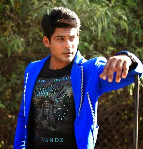Siddharth Shukla Hot Scene Shirtless Body Photos