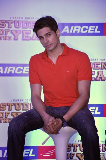 Sidharth Malhotra Pictures