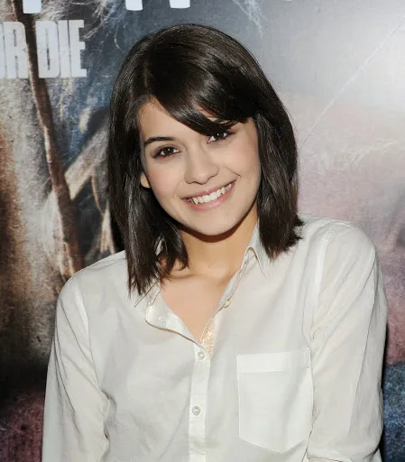 Sofia Black D'Elia Hot Sexy Bikini Pics