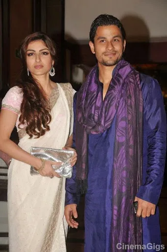 Soha Ali Khan Hot Pictures