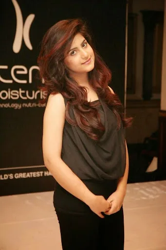 Sohai Ali Abro Hot Sexy Bikini Photo