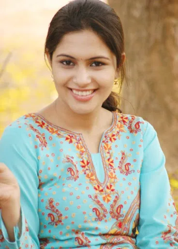 Sonu Hot Bikini Image Gallery, Images, Photos, Pics